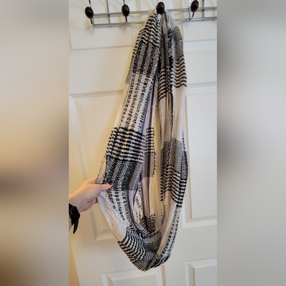 Ws Mix It Infinity scarf